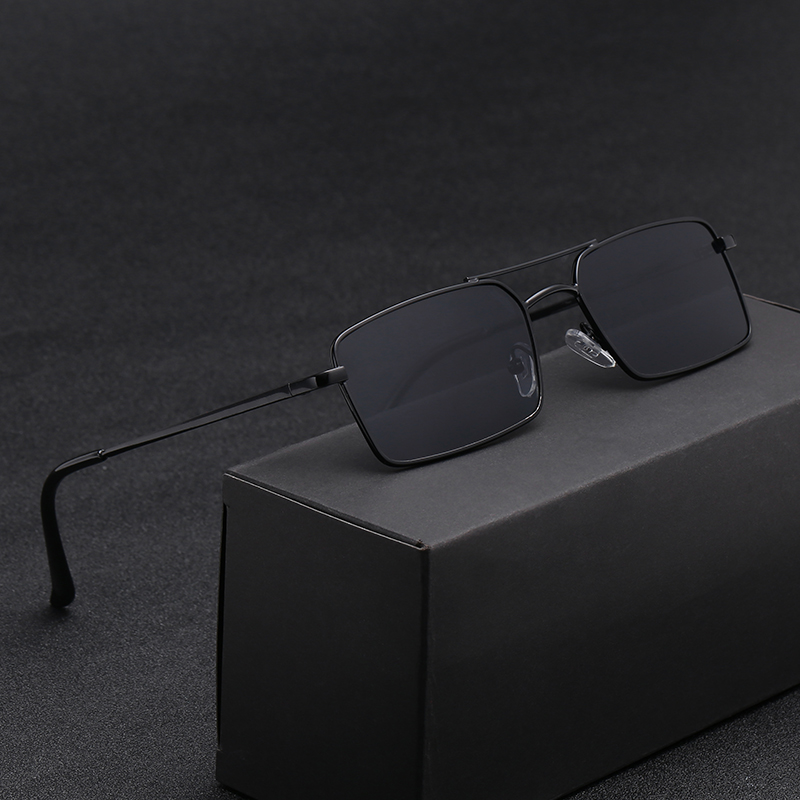 New Women Brands Design Anti-R - Women Fashion Glasses 评论和价格
