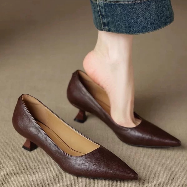 Simple Stiletto Single Shoes A - Women Fashion Simple 评论和价格