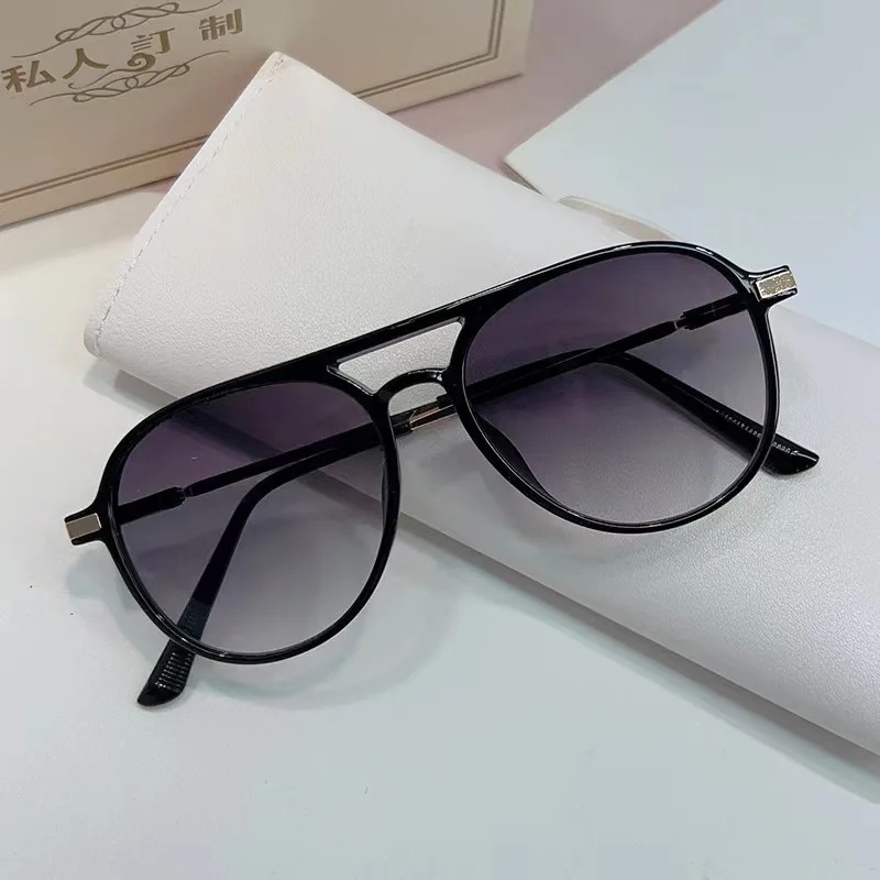 1pcs Vintage Pilot Sunglasses  - Women Fashion Glasses 评论和价格