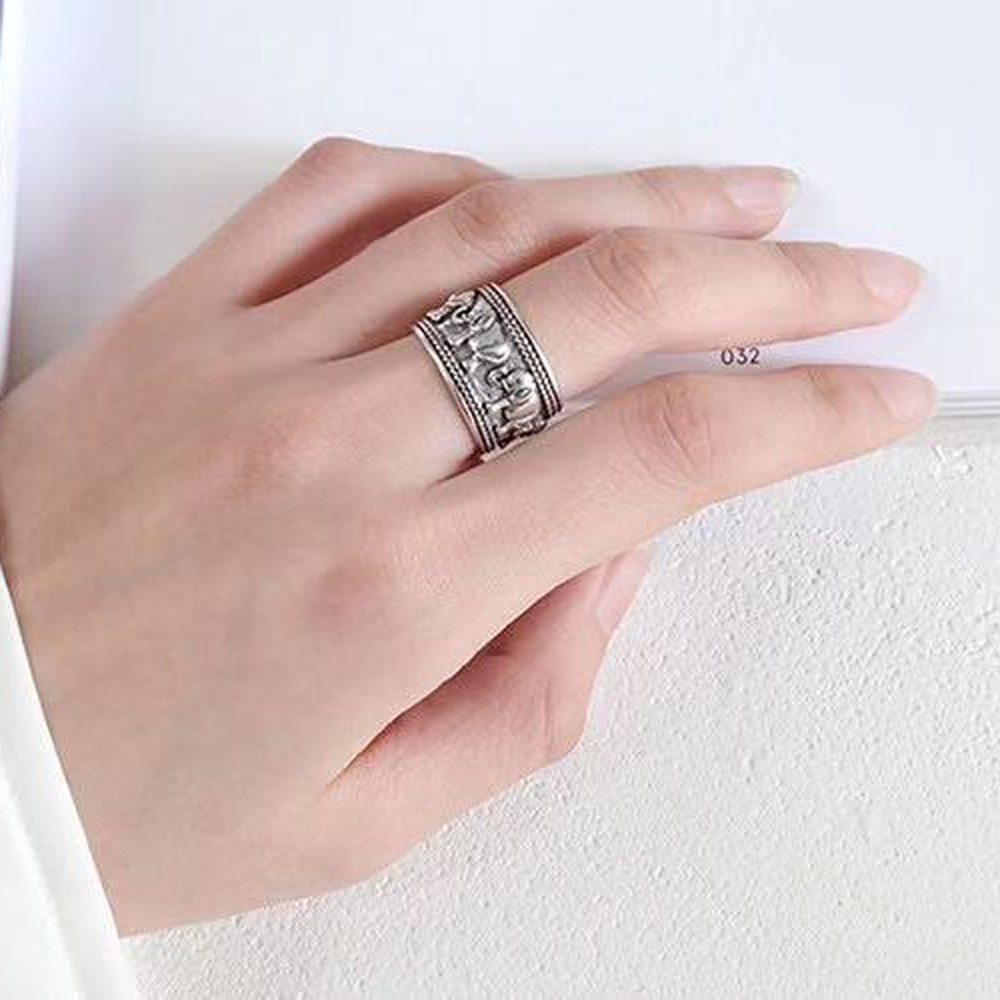 Punk Vintage Silvery Elephant  - Women Fashion Pakistan 评论和价格